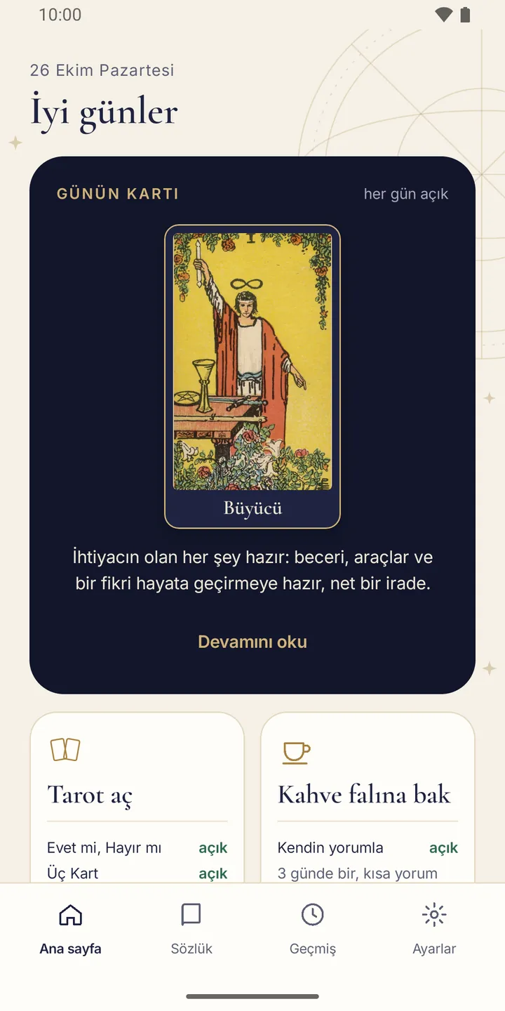 Uygulamanın ana sayfası: açılmış Günün Kartı “Büyücü”, altında “Tarot aç” ve “Kahve falına bak” kutuları